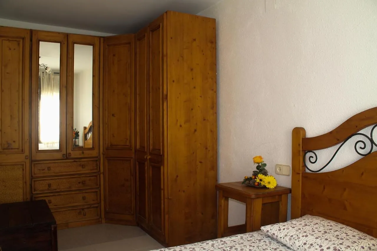 Casa Linda Villa Deltebre 0*,
